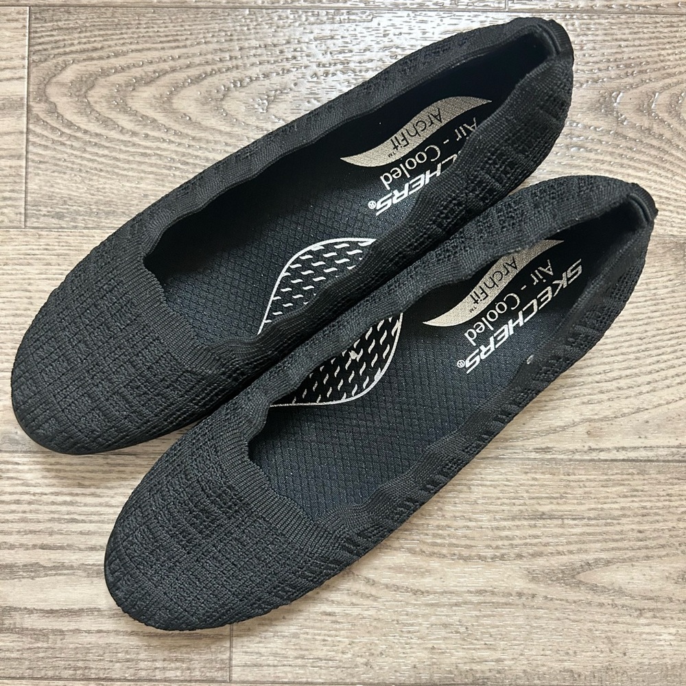 Sketchers Arch Fit Cleo Wedge 158663